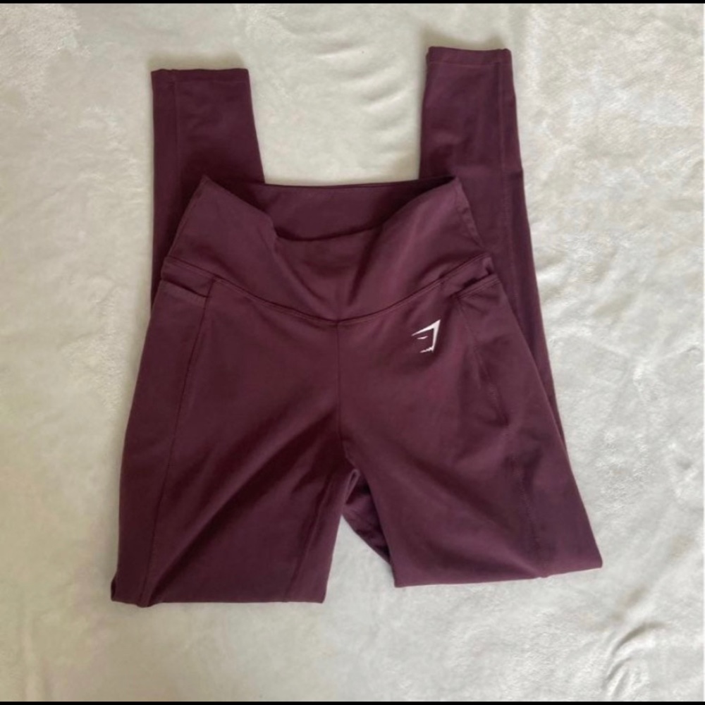 Gymshark Dreamy Leggings 2.0 in Winterberry